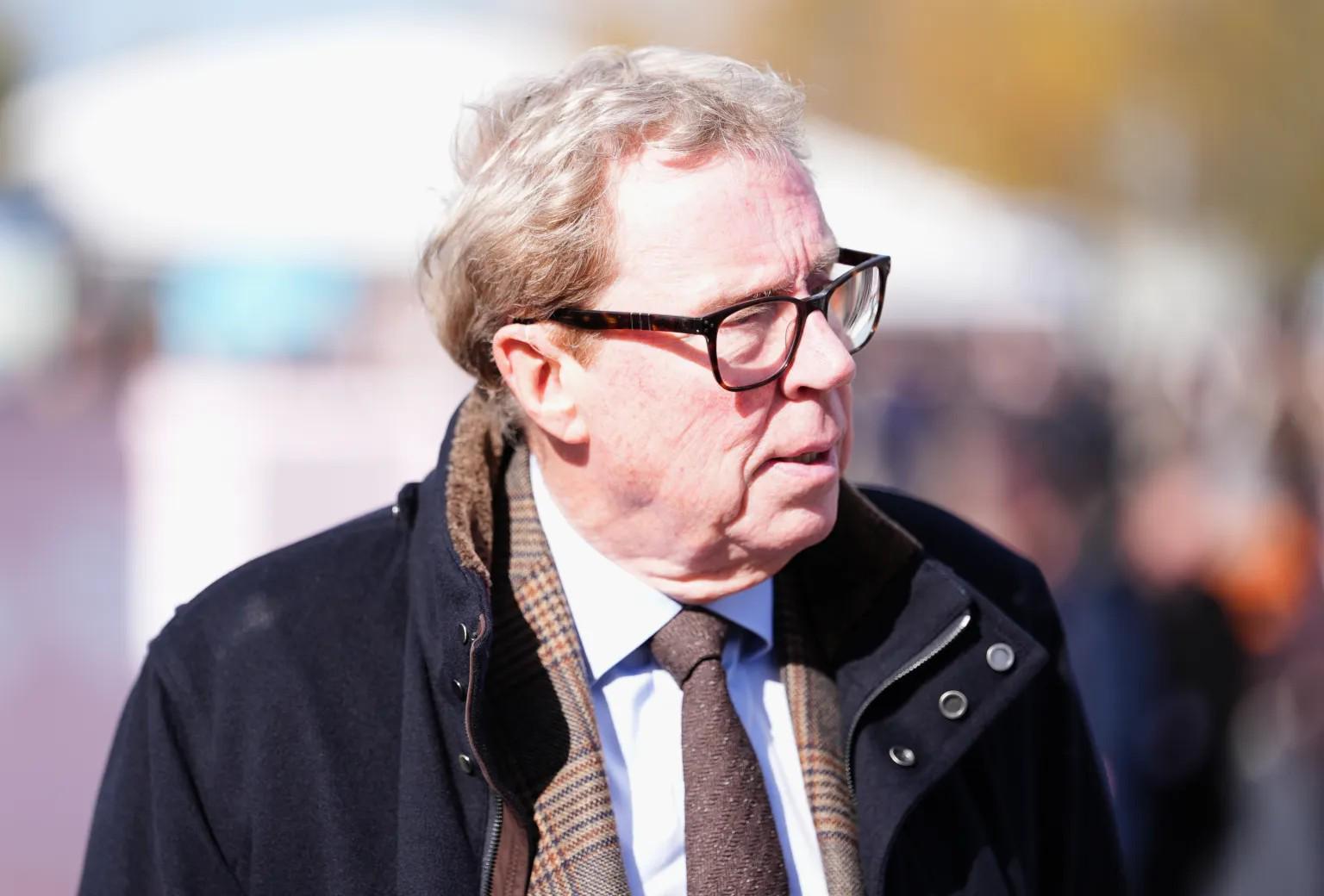 老雷：热刺完全没有联系过我，希望他们和西汉姆都能保级