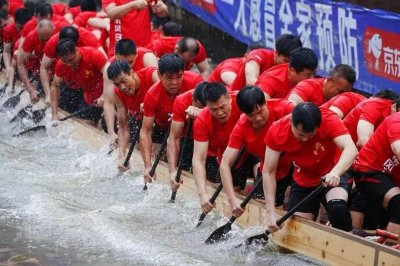 kaiyun-他是﹃拖鞋球王﹄ 也是龙船扒仔|孔祥健|佛山队|漂移|篮球|草根_新浪体育_新浪新闻